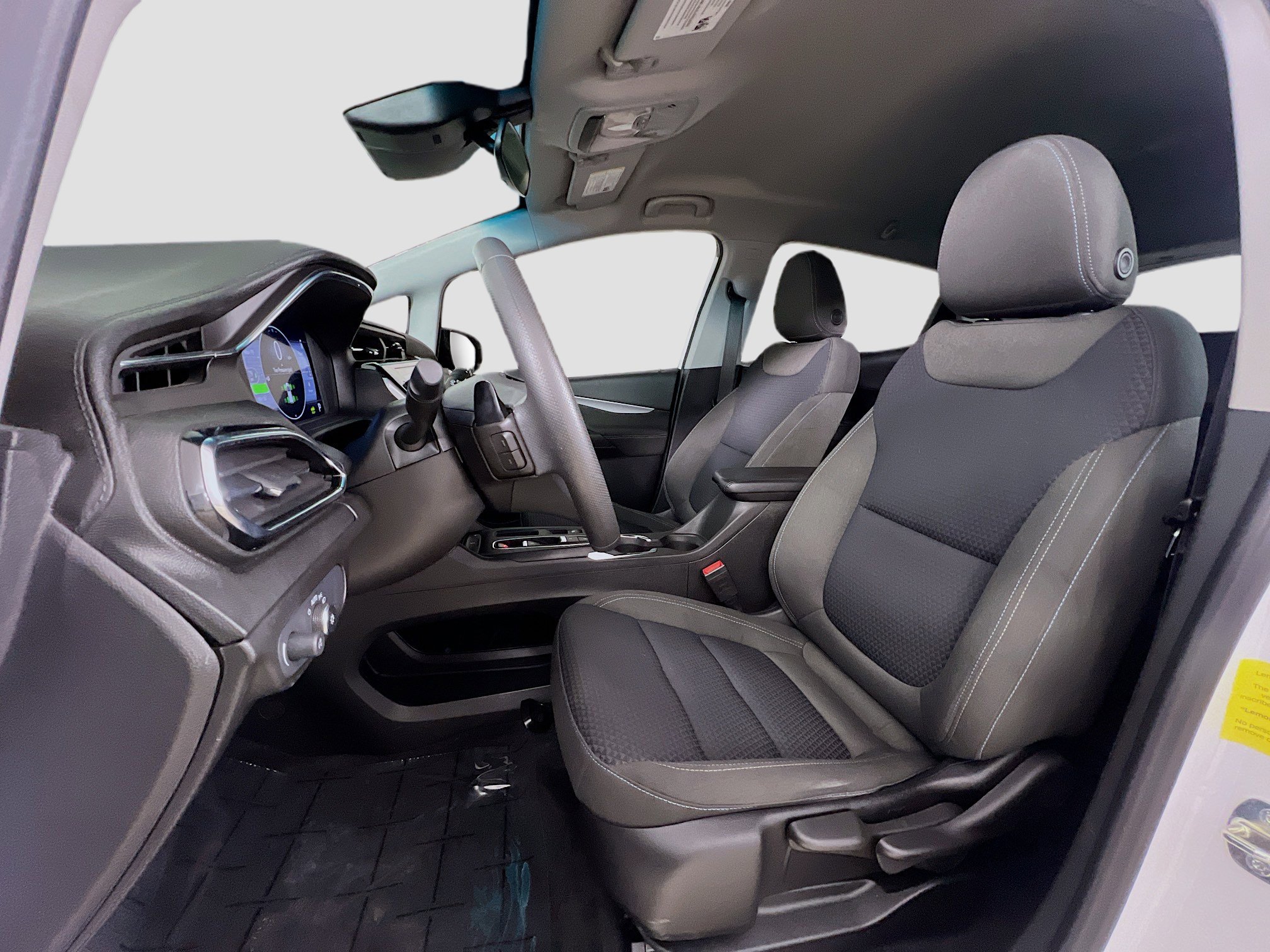 Used 2022 Chevrolet Bolt LT FWD image 21