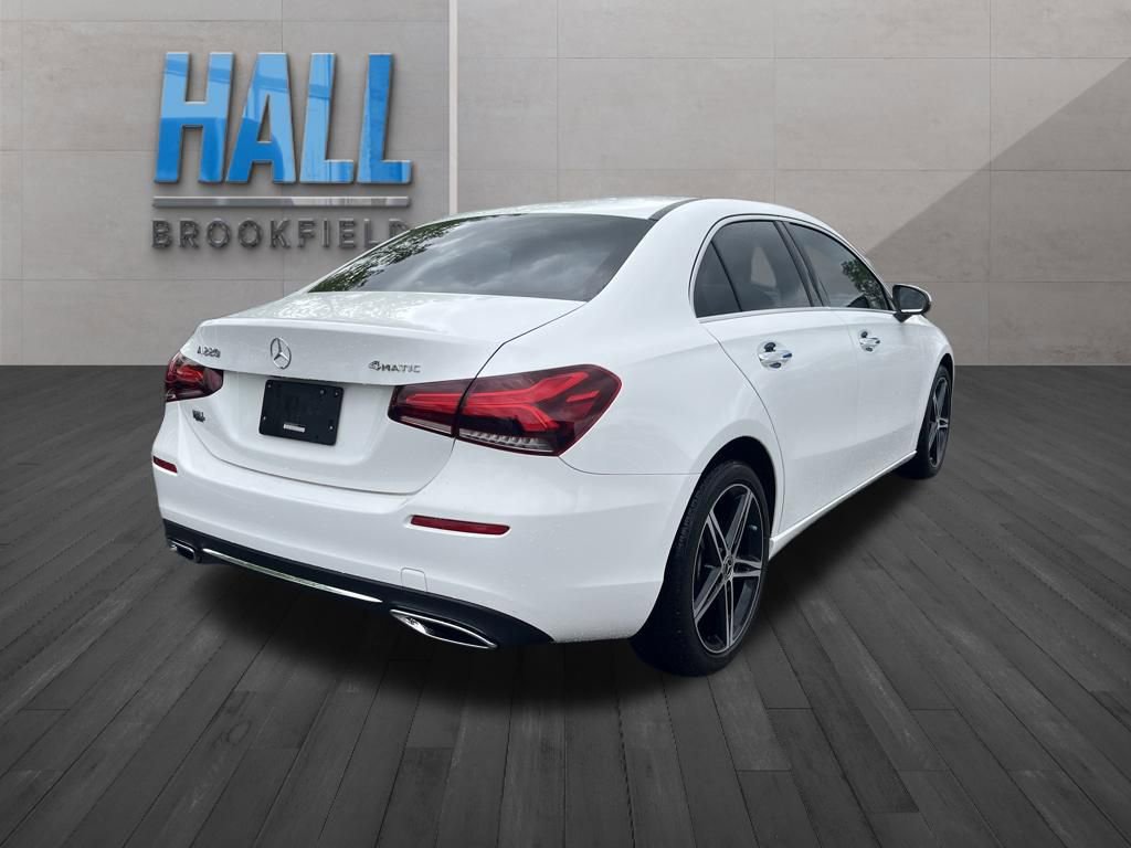 Used 2021 Mercedes-Benz A 220 4MATIC image 5