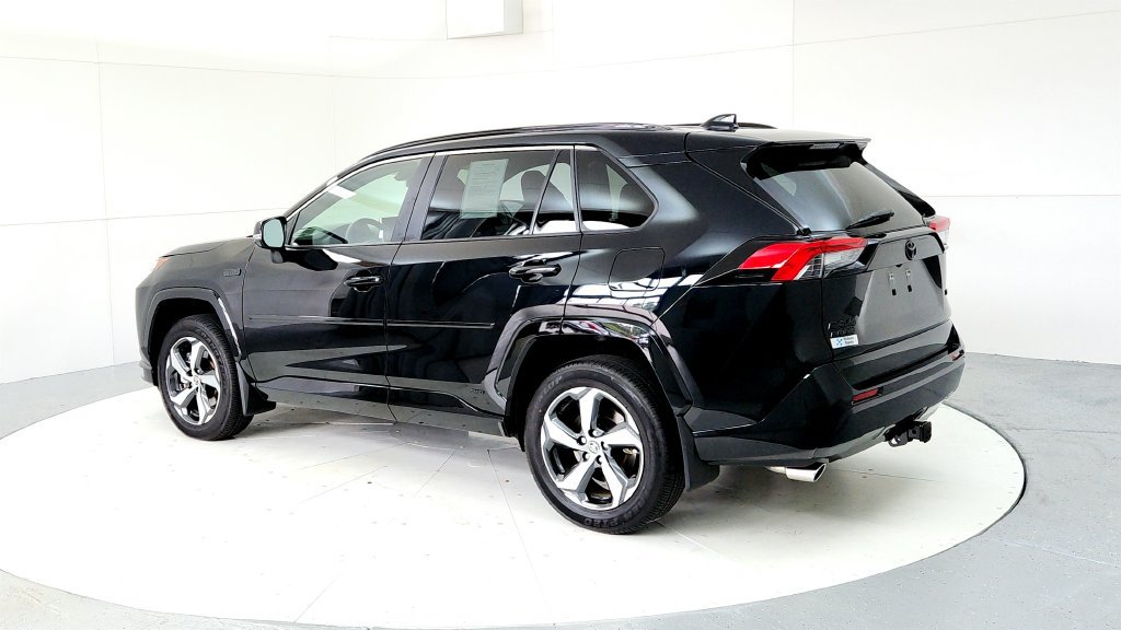 Certified 2024 Toyota RAV4 SE w/ Weather & Moonroof Package AWD/4WD image 4