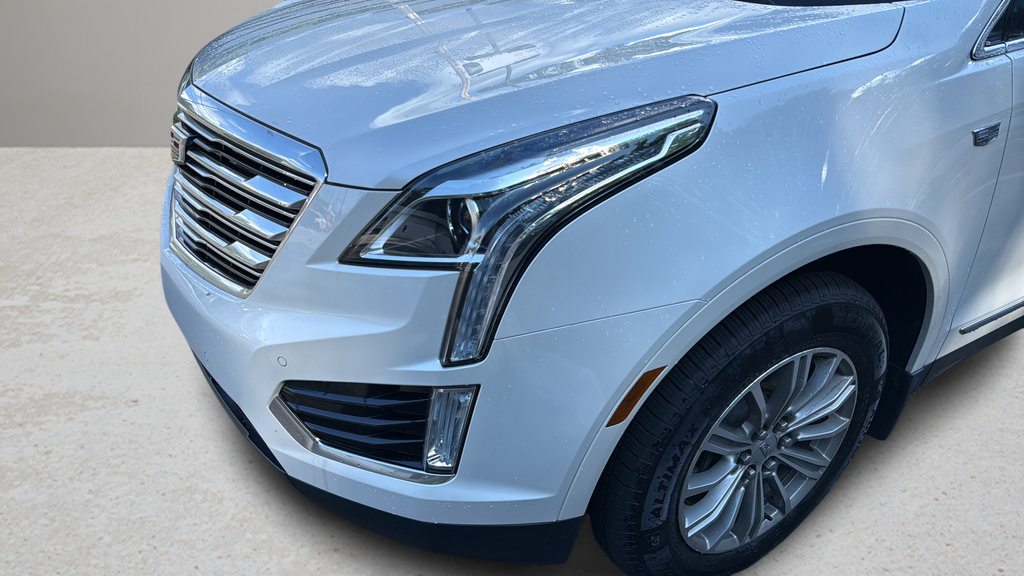 Used 2019 Cadillac XT5 Luxury AWD/4WD image 9