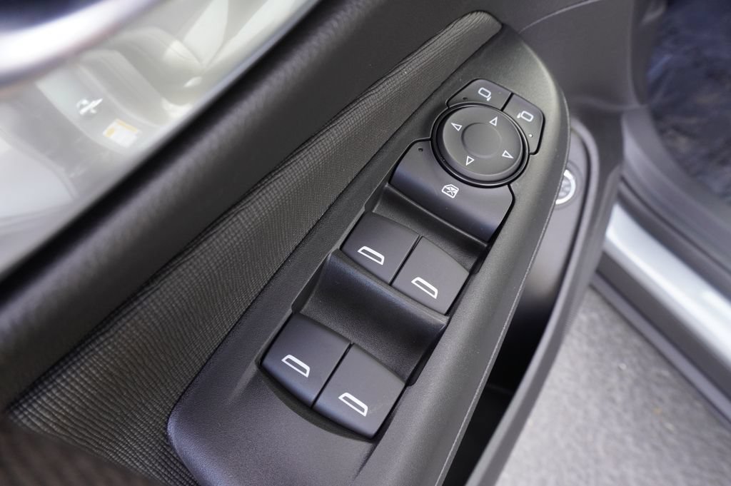 Certified 2026 Buick Envista Preferred w/ Convenience I Package FWD image 17