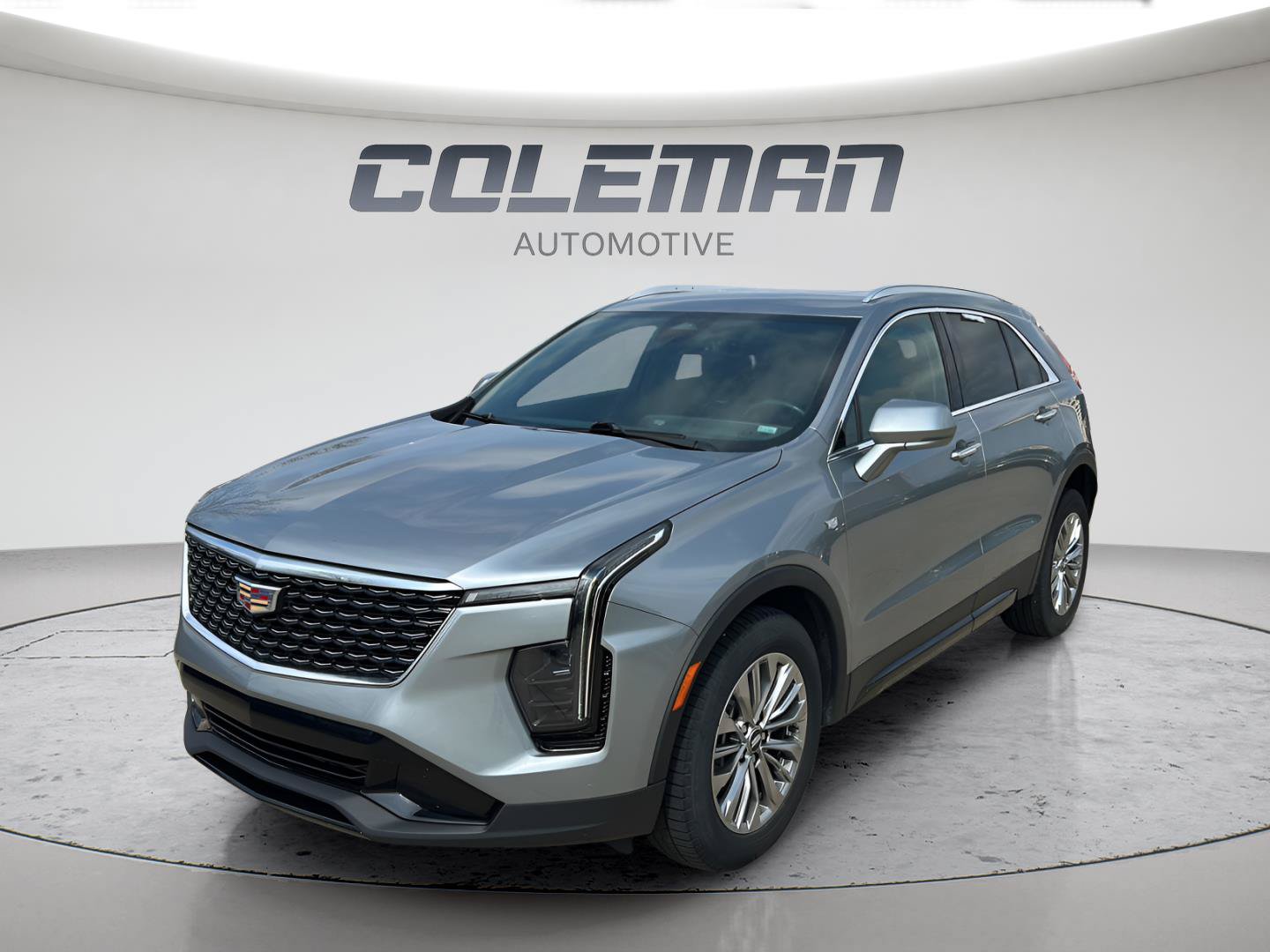 Used 2024 Cadillac XT4 Premium Luxury FWD image 1