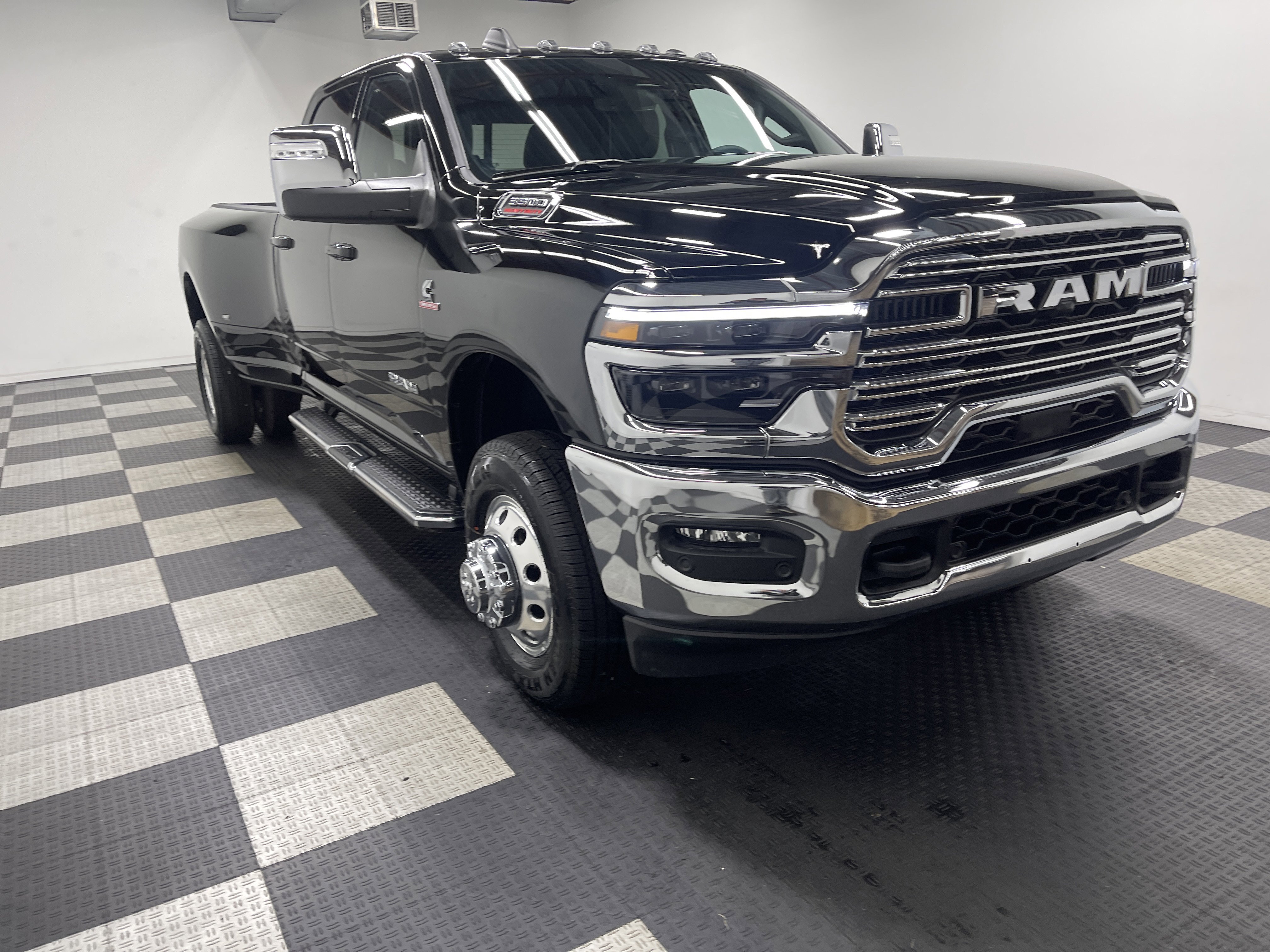 New 2026 RAM 3500 Laramie image 5