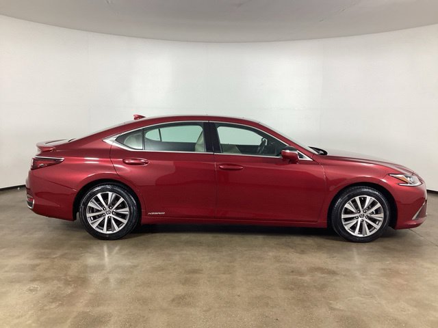 Certified 2021 Lexus ES 300h w/ Premium Package FWD image 4