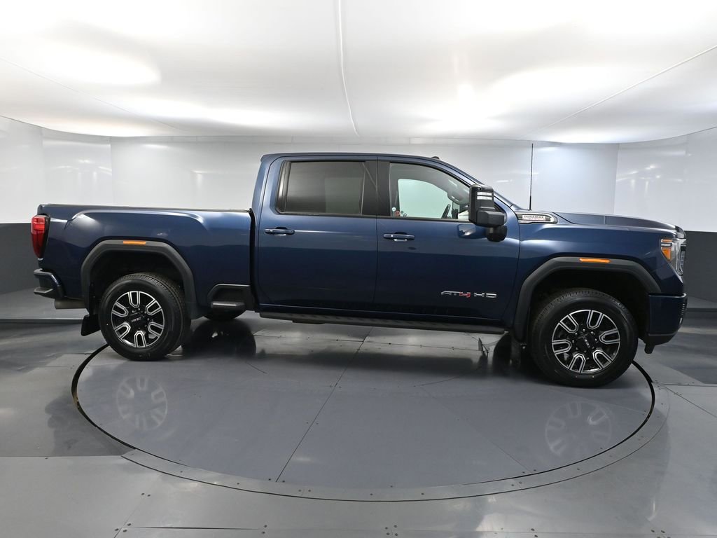 Used 2022 GMC Sierra 3500 AT4 w/ AT4 Premium Plus Package AWD/4WD image 4