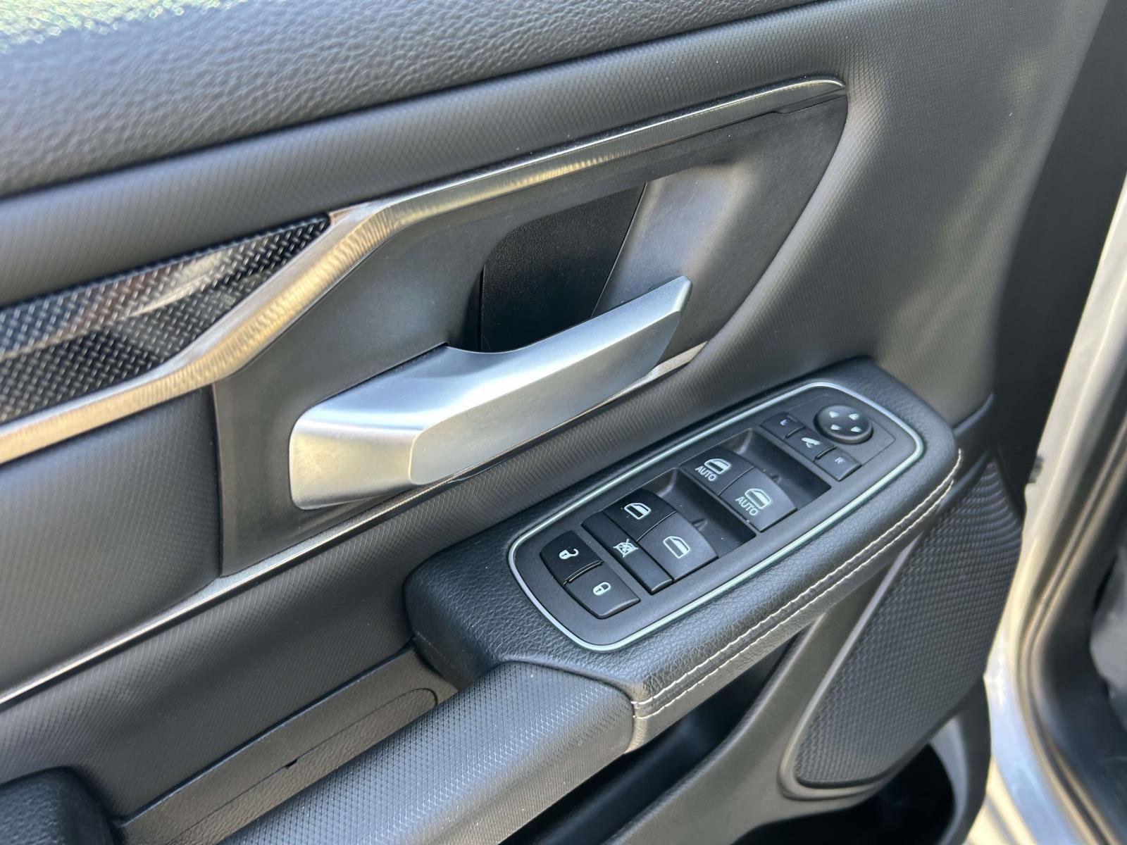 Used 2022 RAM 1500 Rebel w/ Rebel Level 2 Equipment Group AWD/4WD image 18