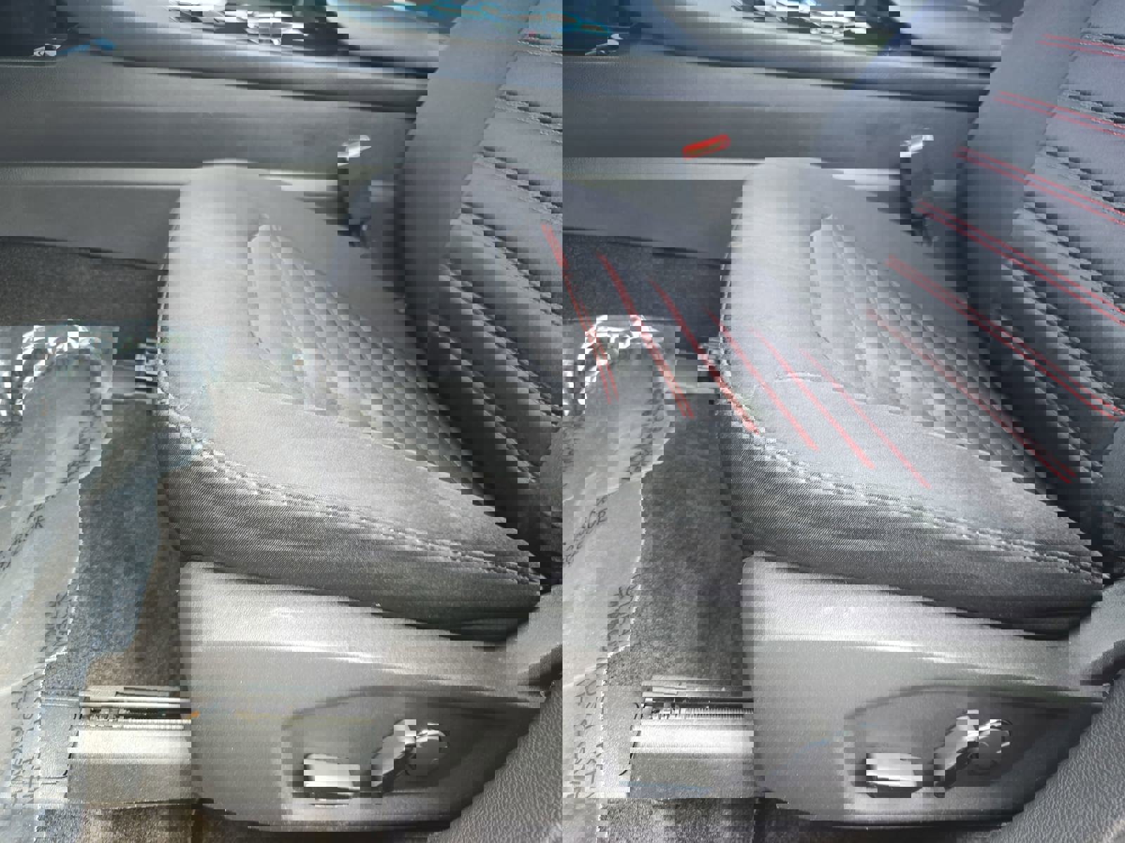 Used 2014 Ford Fusion SE image 28