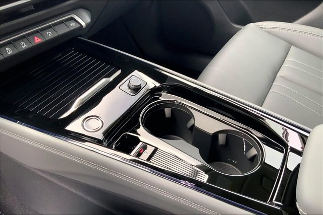 New 2026 Audi Q3 quattro 2.0T AWD/4WD image 7