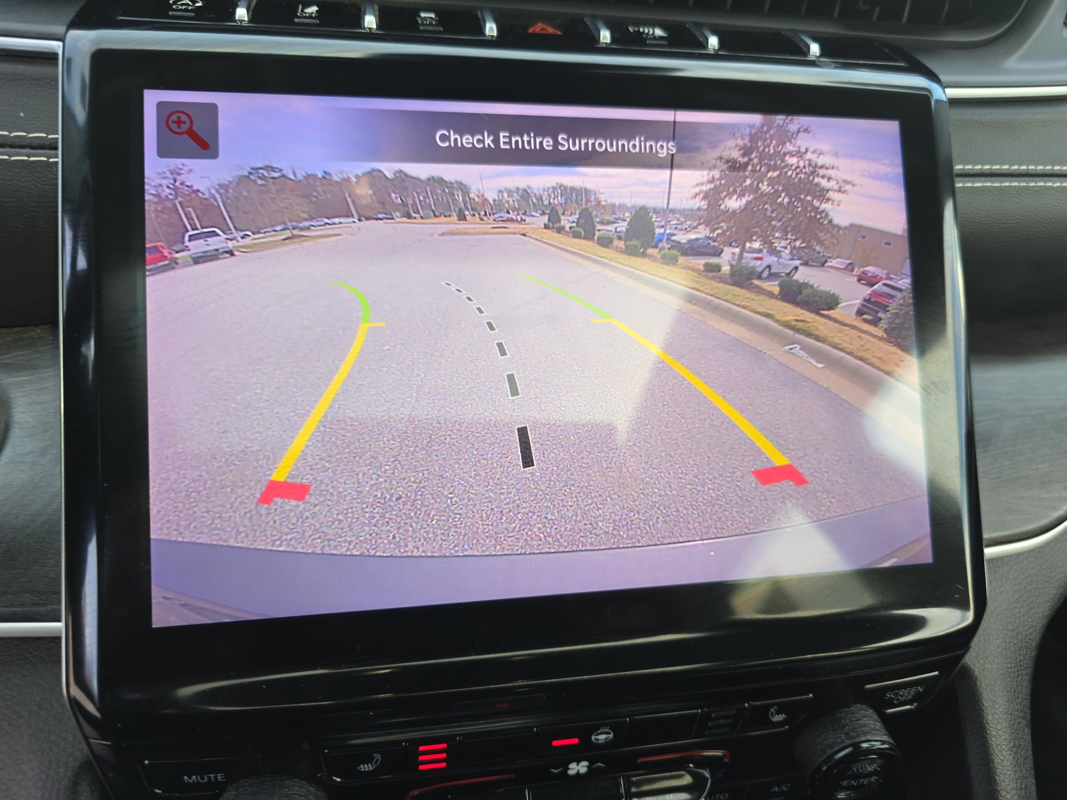 Used 2022 Jeep Grand Cherokee L Limited image 23