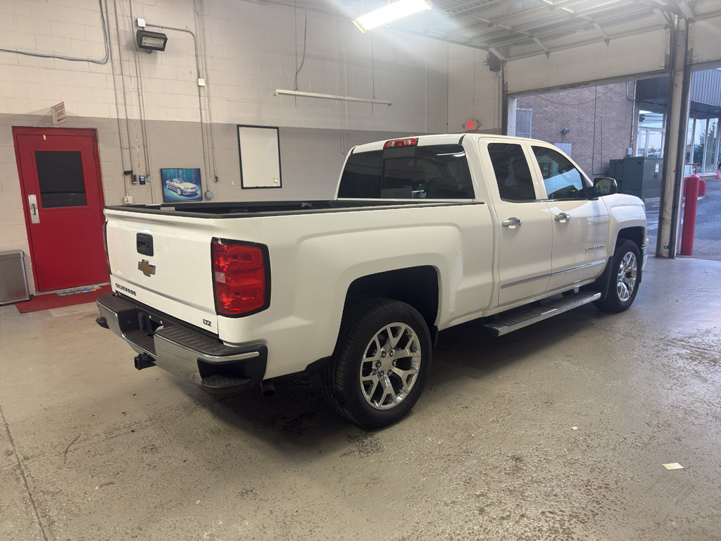Used 2015 Chevrolet Silverado 1500 LTZ AWD/4WD image 8