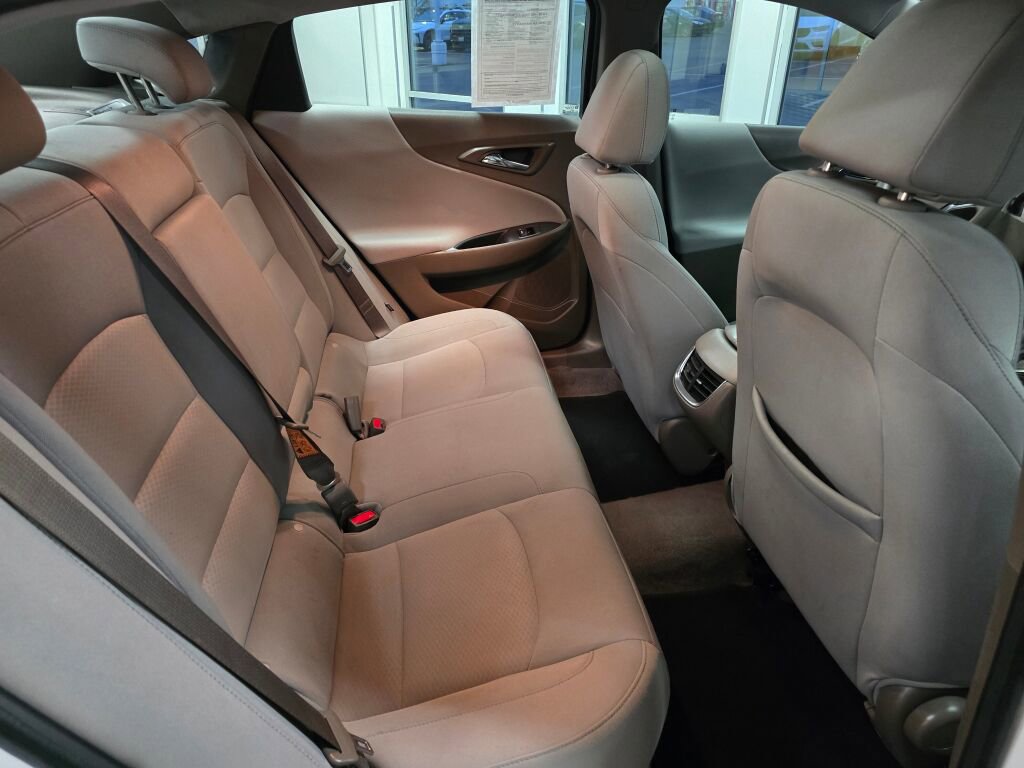Used 2024 Chevrolet Malibu LT image 42