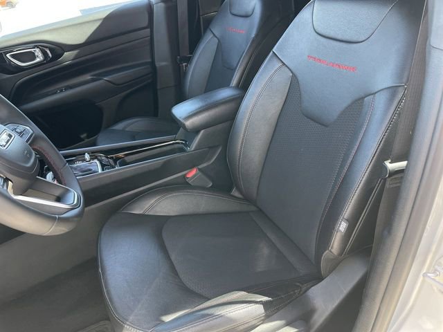 Used 2024 Jeep Compass Trailhawk AWD/4WD image 11