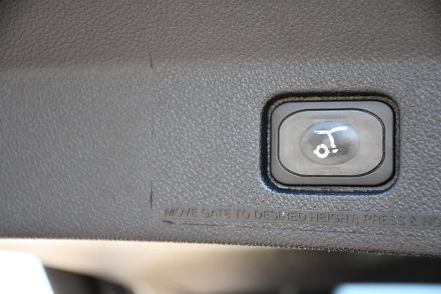 Used 2016 Ford Explorer Limited w/ Equipment Group 301A AWD/4WD image 24