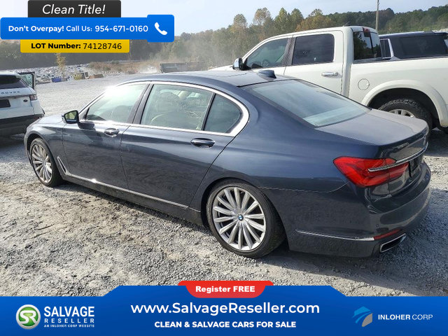 Used 2018 BMW 740i RWD image 3
