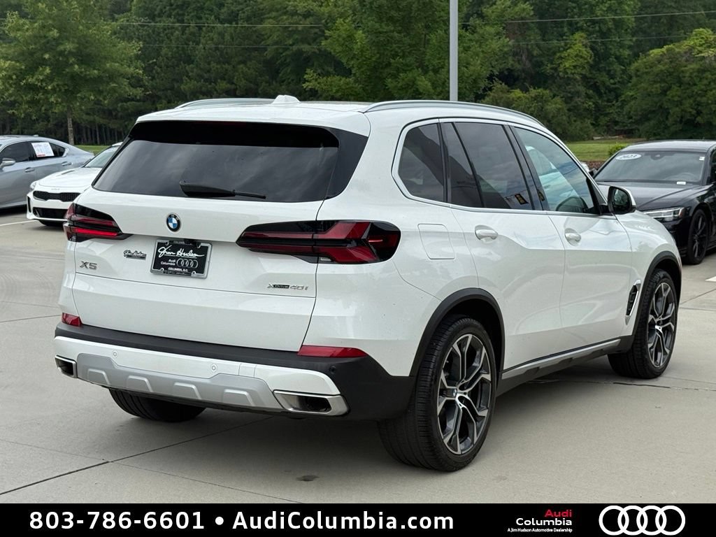 Used 2024 BMW X5 xDrive40i w/ Premium Package AWD/4WD image 13
