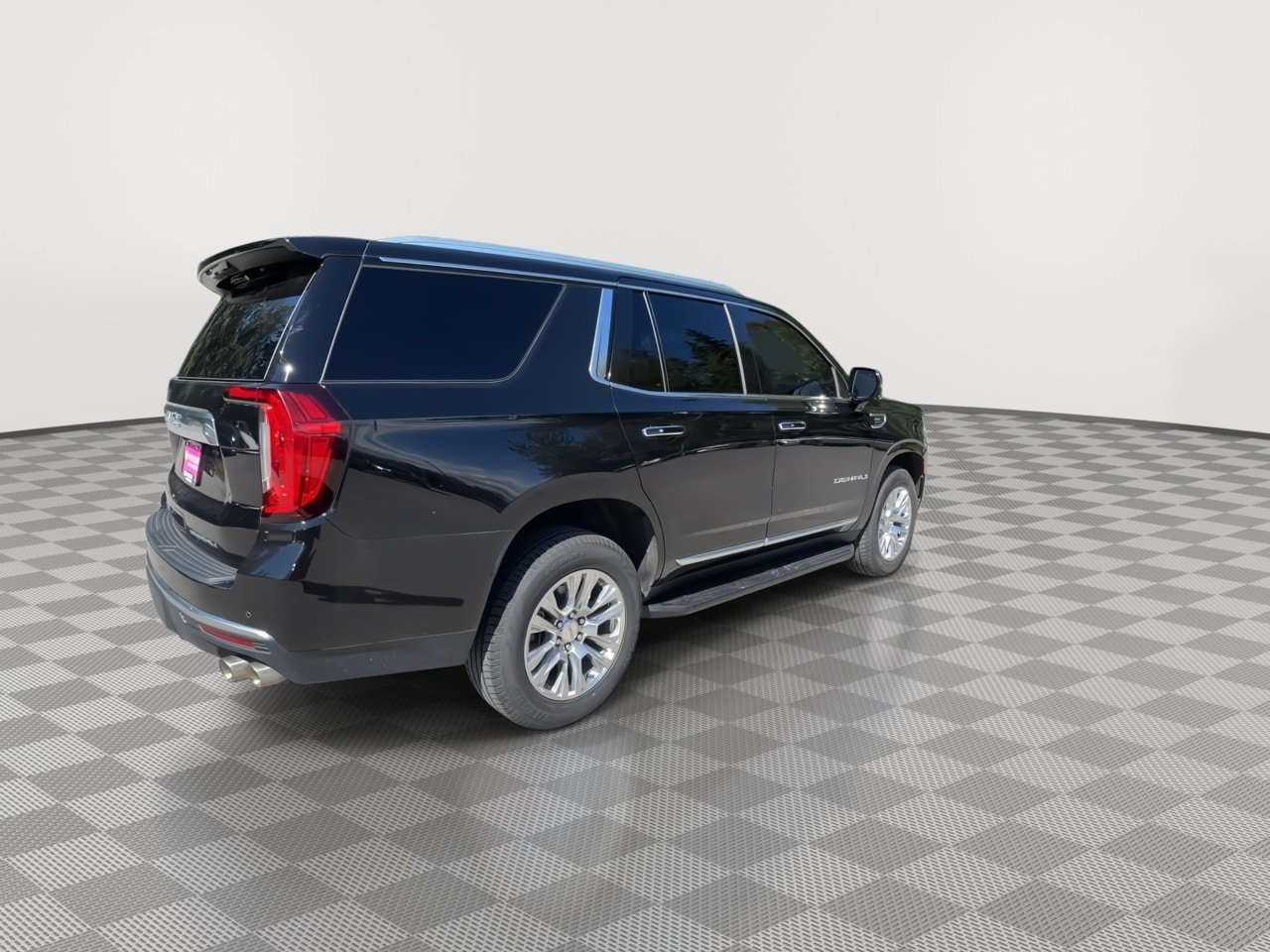 Used 2023 GMC Yukon Denali AWD/4WD image 8