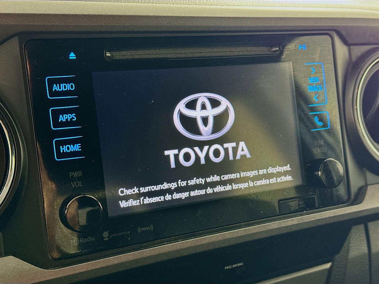 Certified 2019 Toyota Tacoma TRD Sport w/ Technology Package AWD/4WD image 11