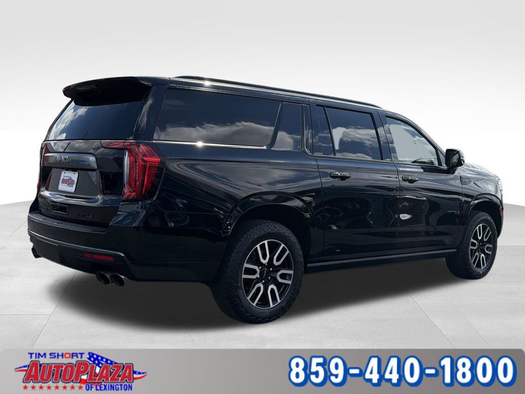 Used 2024 GMC Yukon XL AT4 w/ AT4 Premium Plus Package AWD/4WD image 10