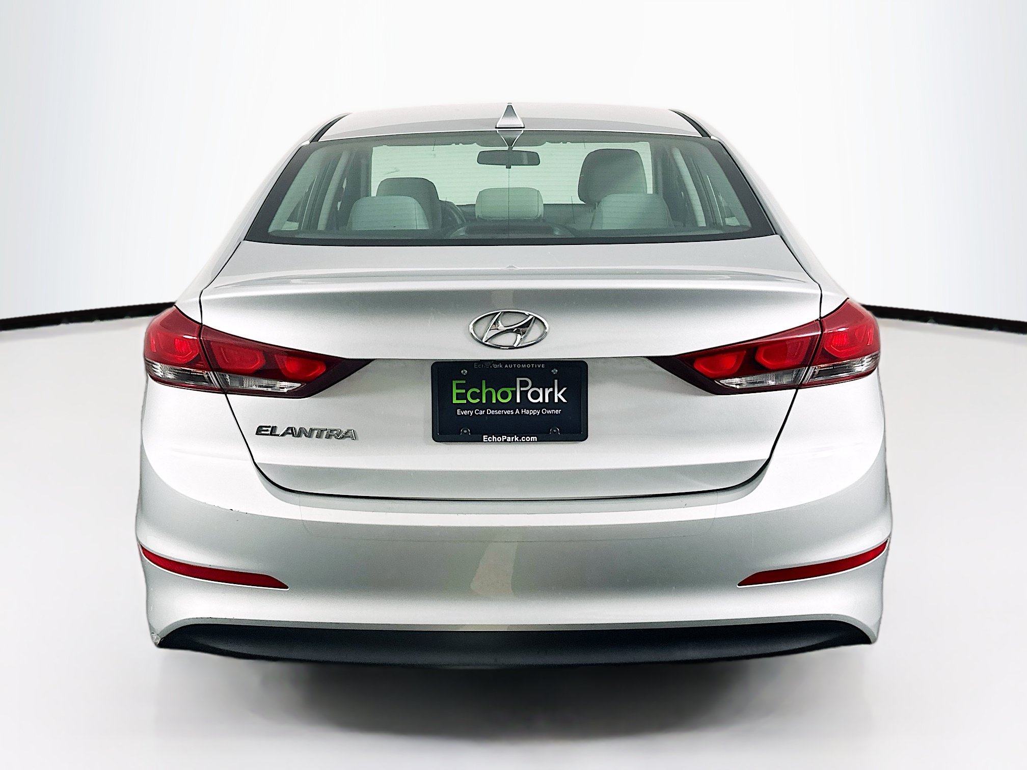 Used 2017 Hyundai Elantra SE FWD image 7