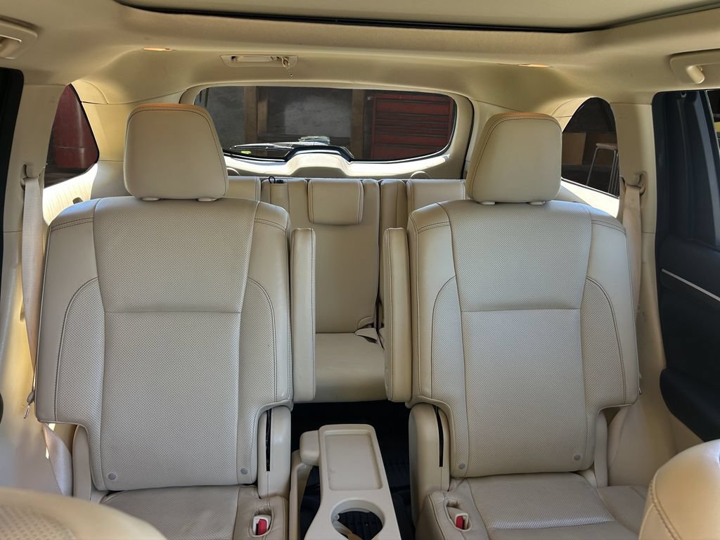 Used 2015 Toyota Highlander Limited Platinum AWD/4WD image 12