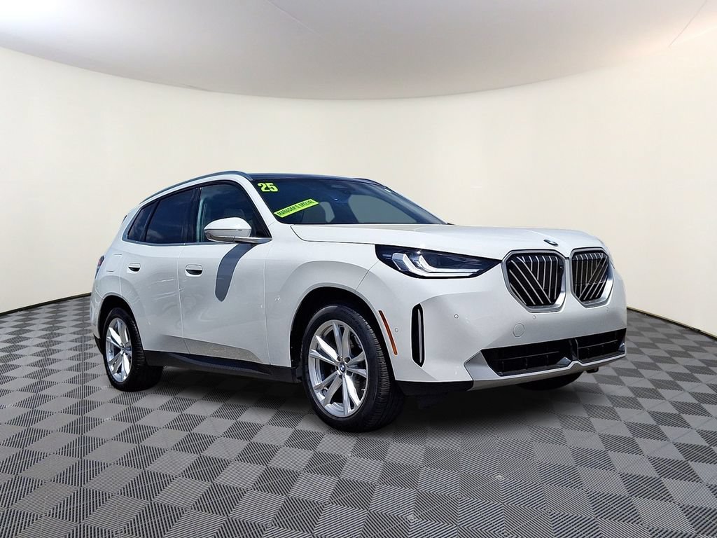 Used 2025 BMW X3 xDrive30i w/ Premium Package AWD/4WD image 1