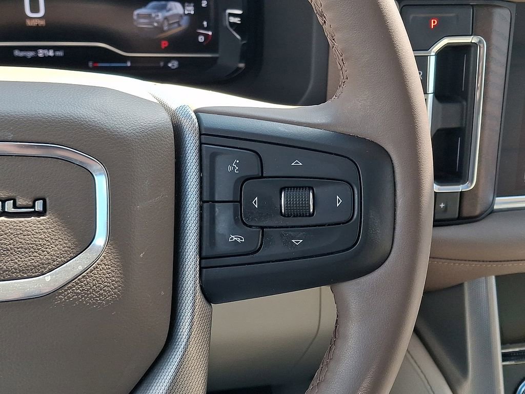 Used 2023 GMC Yukon XL Denali AWD/4WD image 22