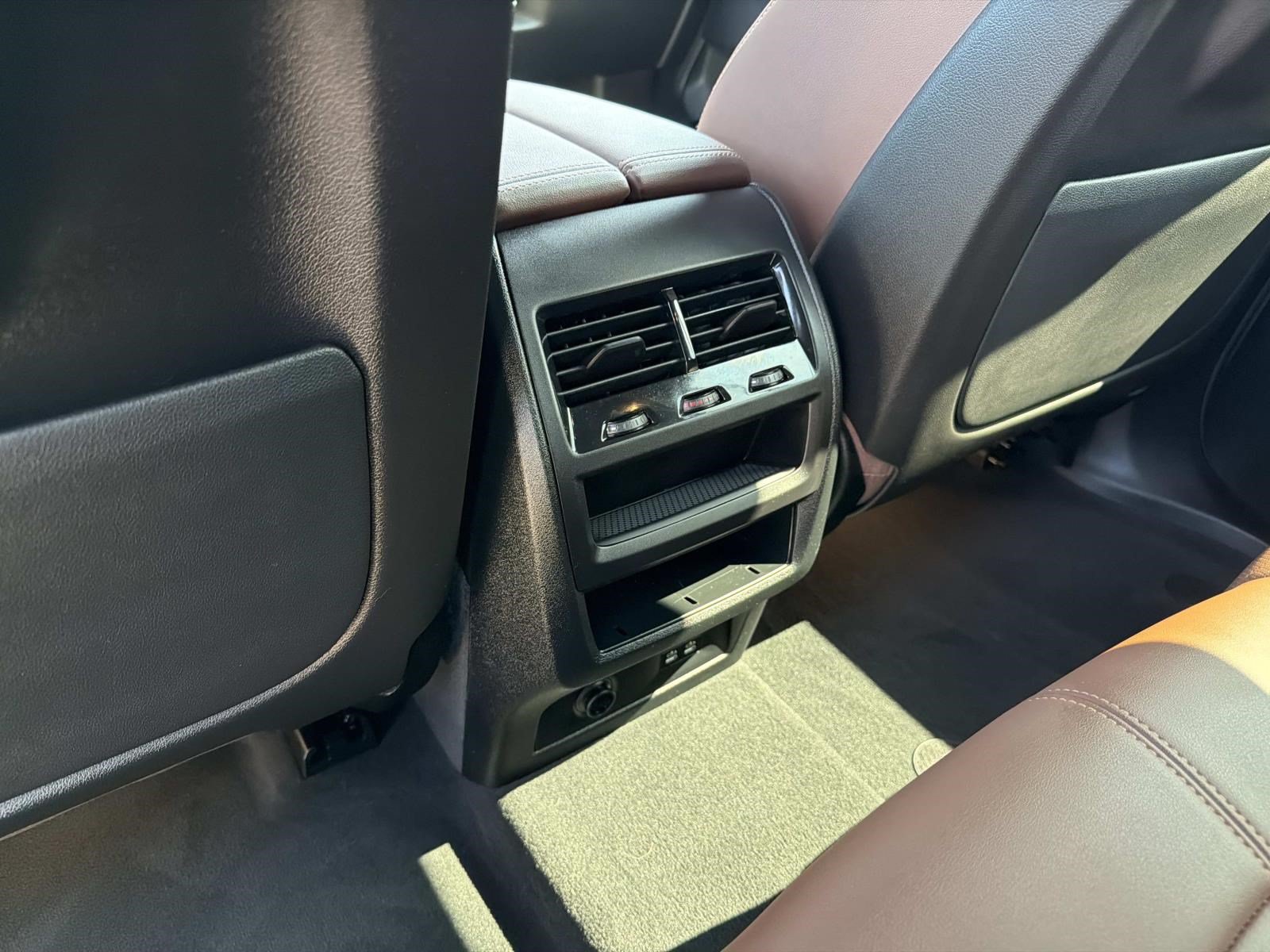 Certified 2024 BMW X5 xDrive40i AWD/4WD image 32