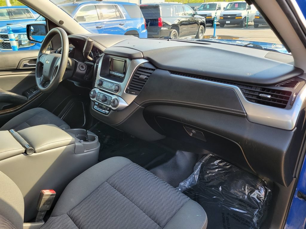 Used 2016 Chevrolet Tahoe 4WD w/ Remote Keyless Entry Package image 27