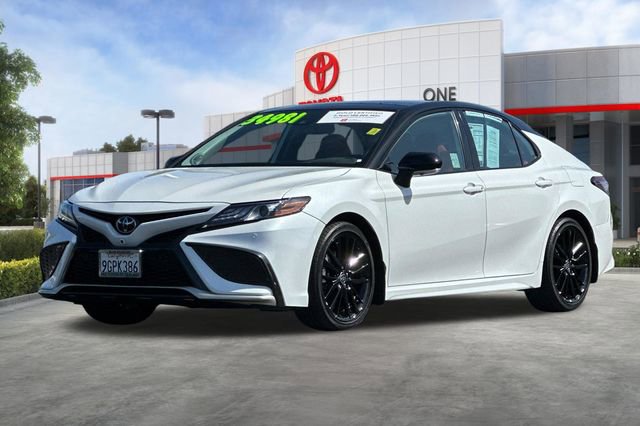 Used 2023 Toyota Camry XSE w/ Navigation Package FWD image 10