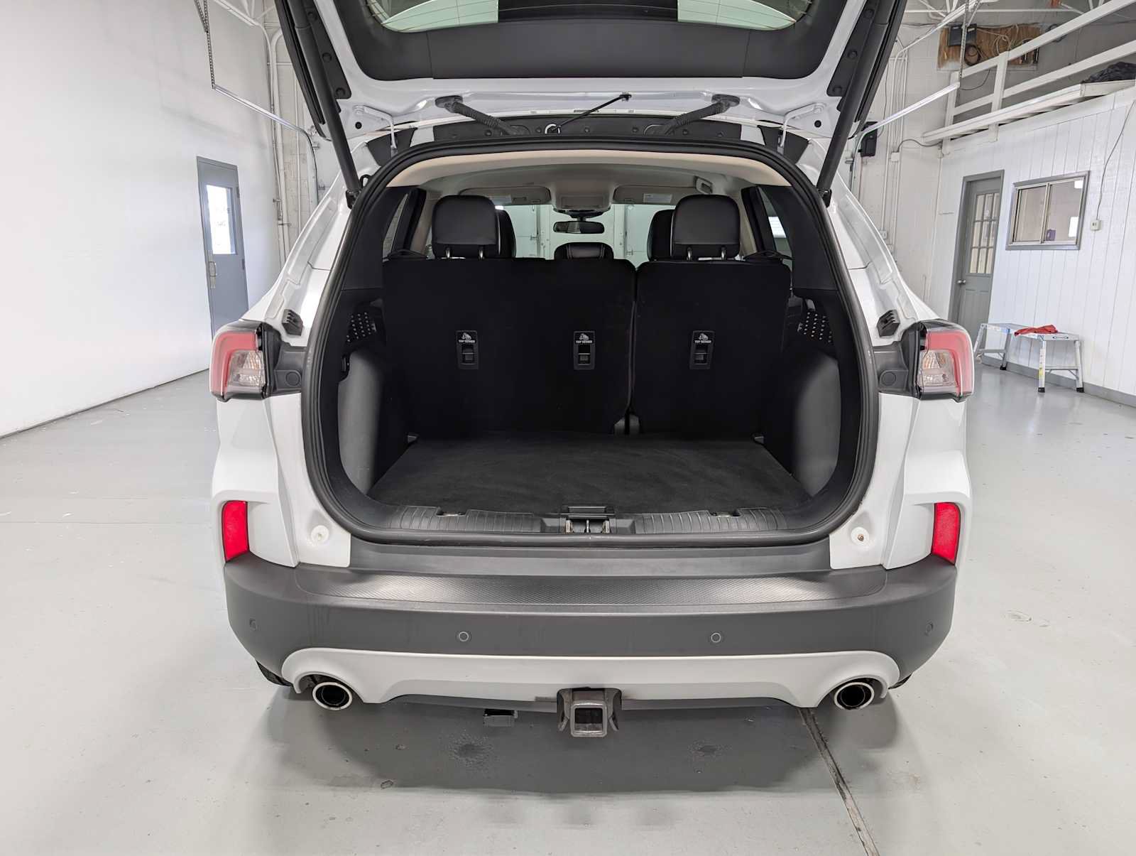 Used 2020 Ford Escape SEL AWD/4WD image 37