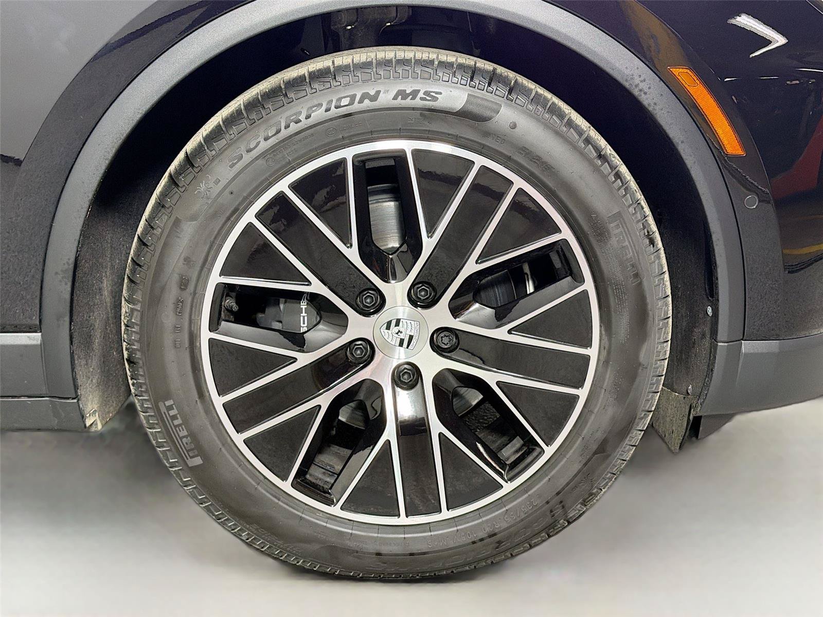 Certified 2026 Porsche Macan 4 Electric AWD/4WD image 14