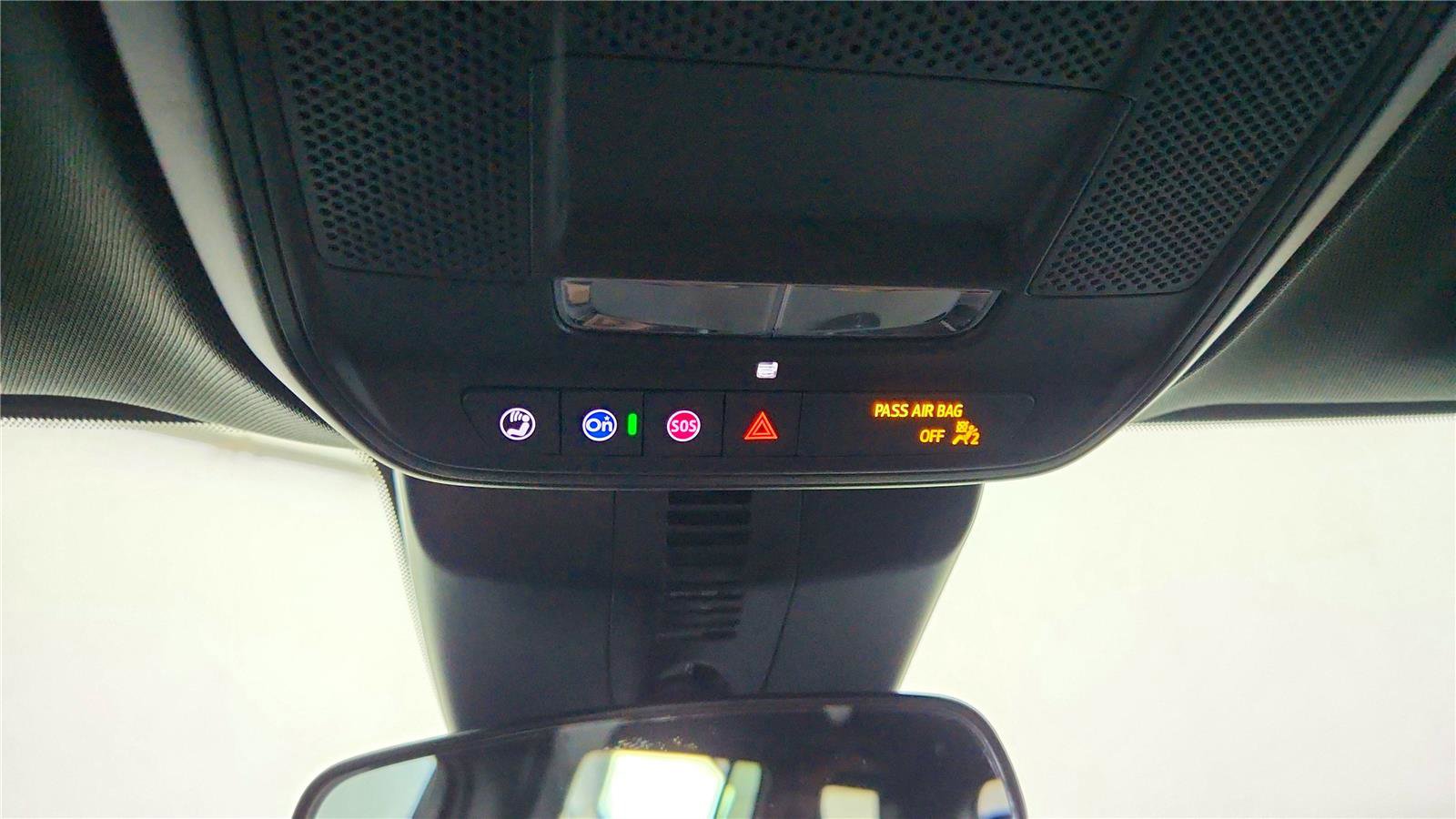 Used 2025 Chevrolet Traverse LT w/ Driver Confidence Package image 45