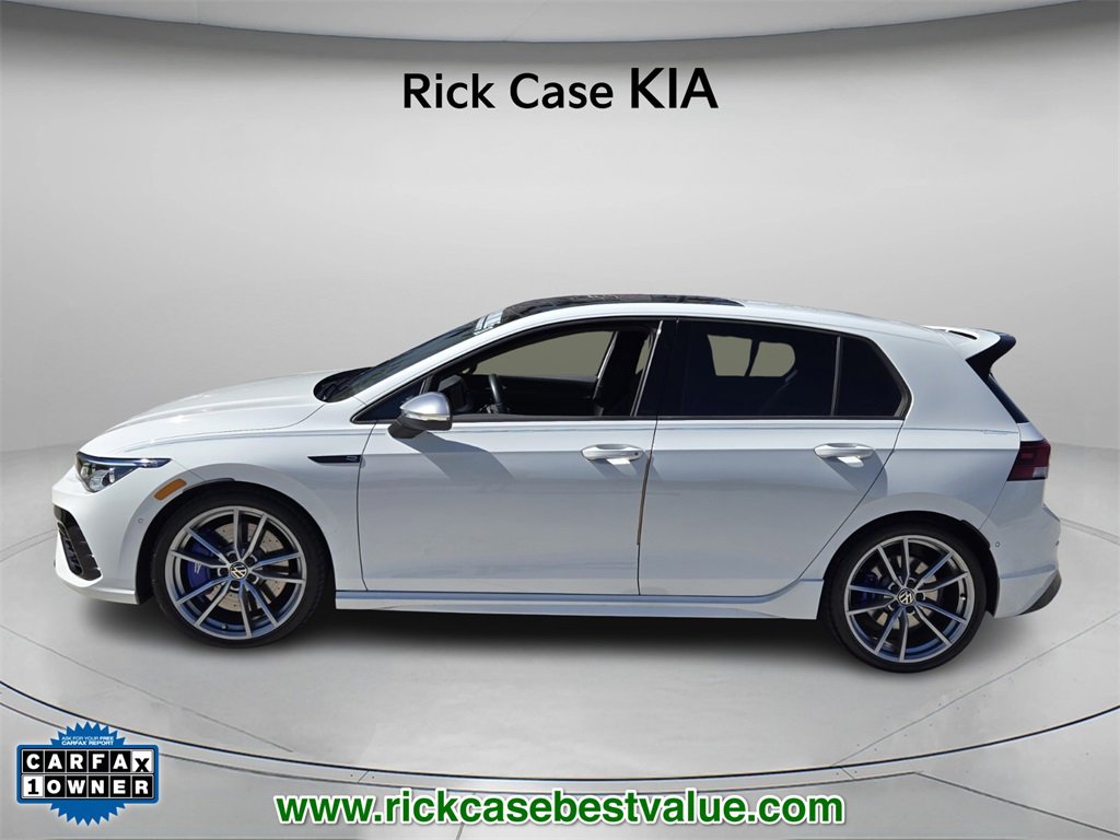 Used 2024 Volkswagen Golf R image 3