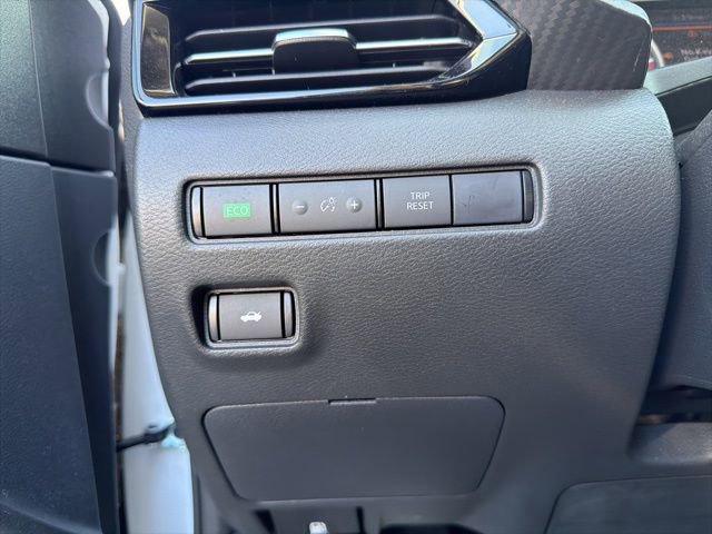 Used 2023 Nissan Sentra SR w/ Midnight Edition Package image 21