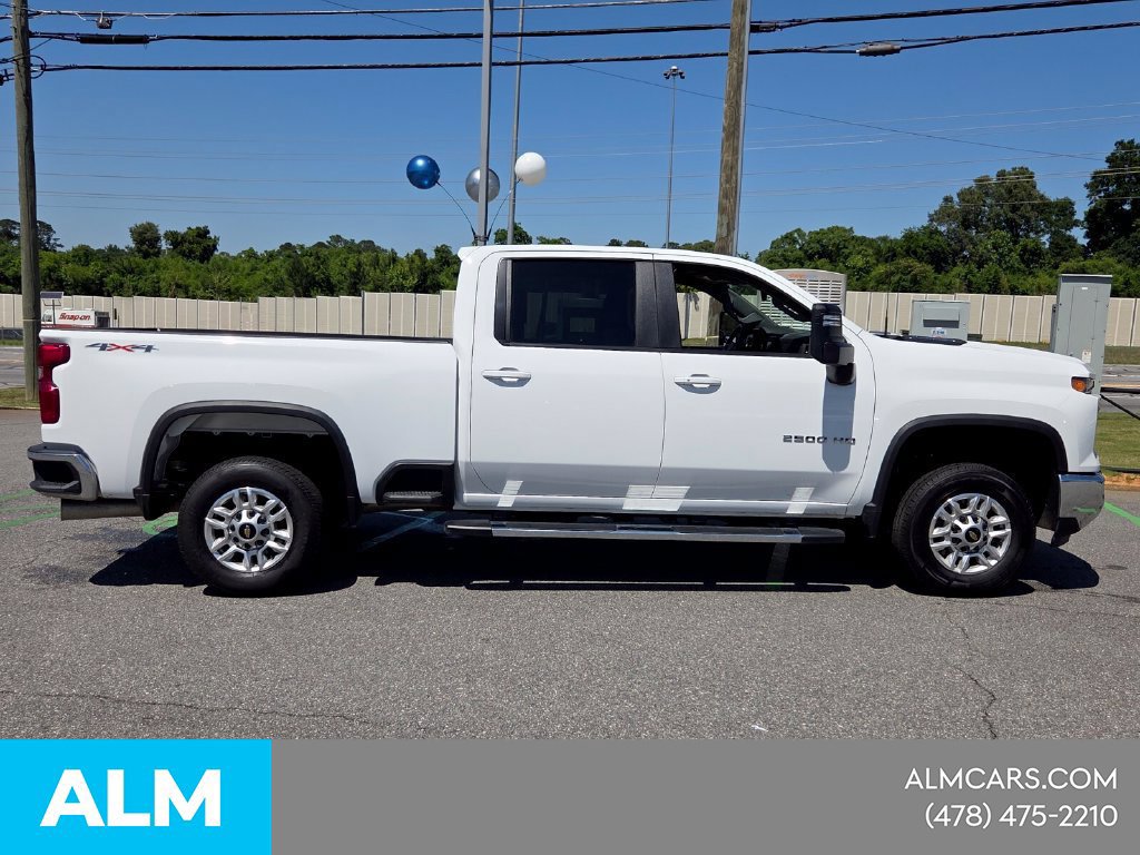 Used 2025 Chevrolet Silverado 2500 LT w/ Convenience Package AWD/4WD image 17
