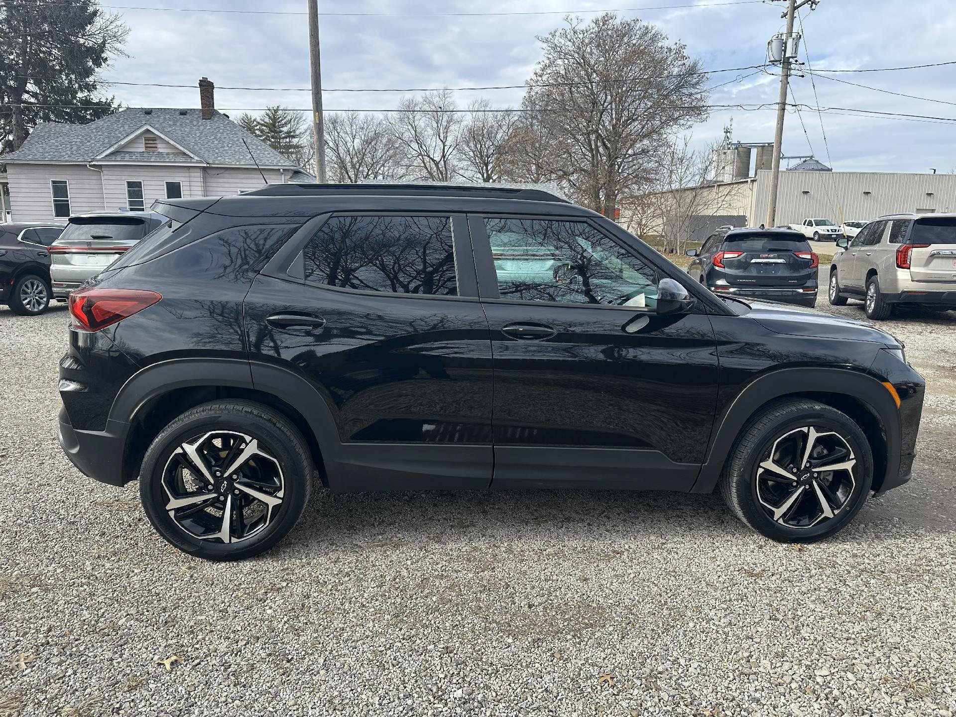 Used 2021 Chevrolet TrailBlazer RS w/ Convenience Package FWD image 6