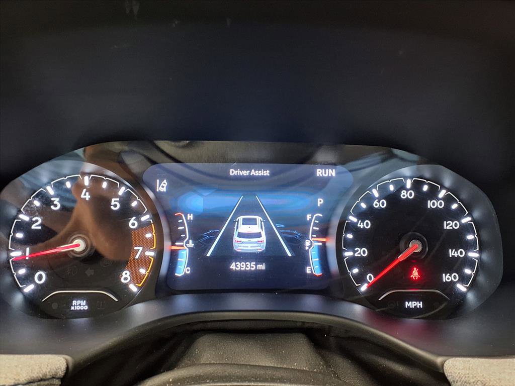 Used 2023 Jeep Compass Sport image 29