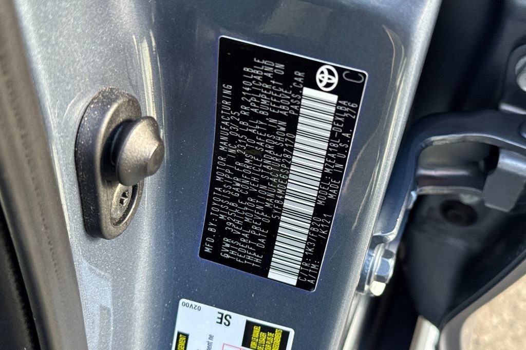 Certified 2025 Toyota Corolla LE FWD image 25