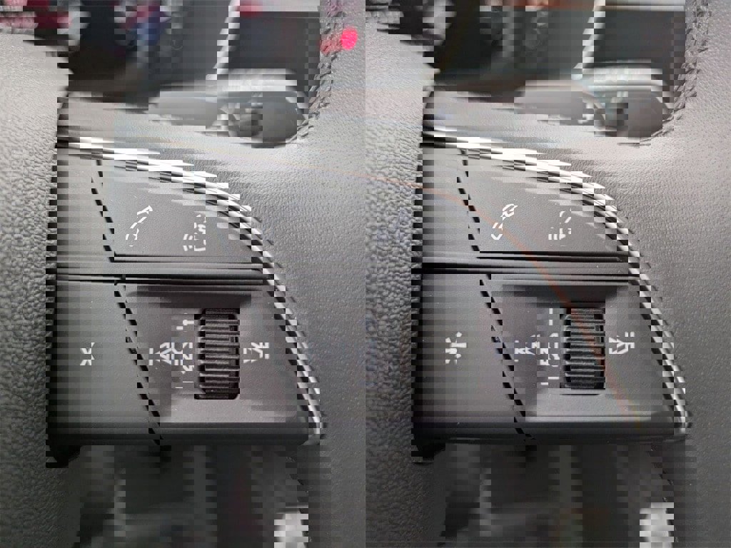 New 2025 Audi Q3 2.0T Premium image 19