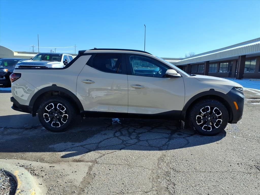 Used 2022 Hyundai Santa Cruz SEL Premium w/ Cargo Package image 6