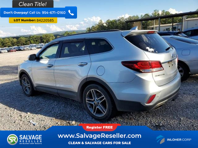 Used 2017 Hyundai Santa Fe FWD image 3