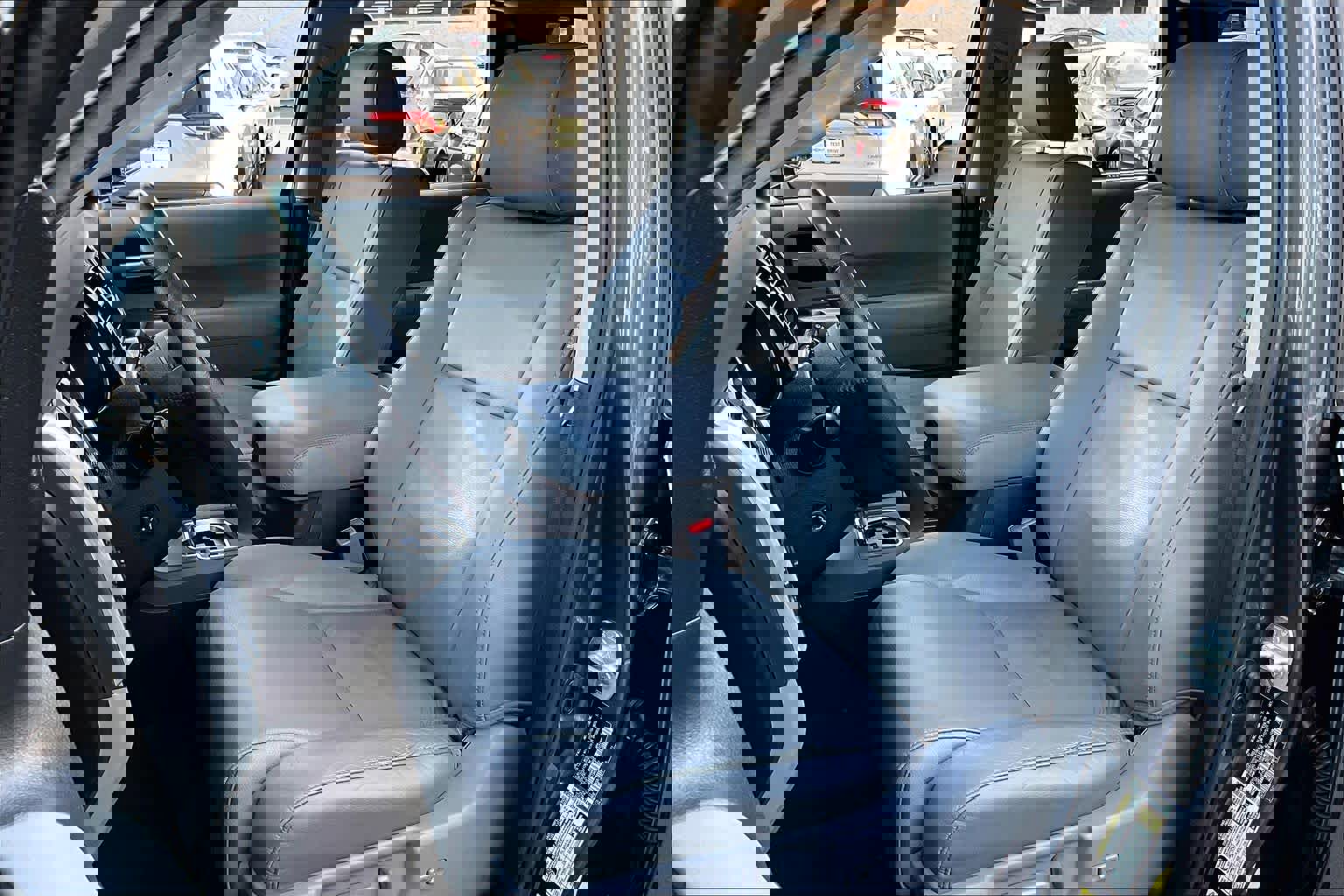 Used 2021 Toyota Sequoia Limited image 7