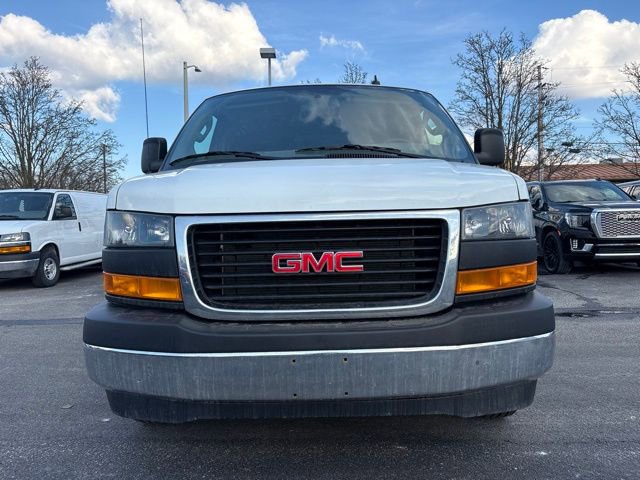 Used 2024 GMC Savana 2500 w/ Driver Convenience Package image 16