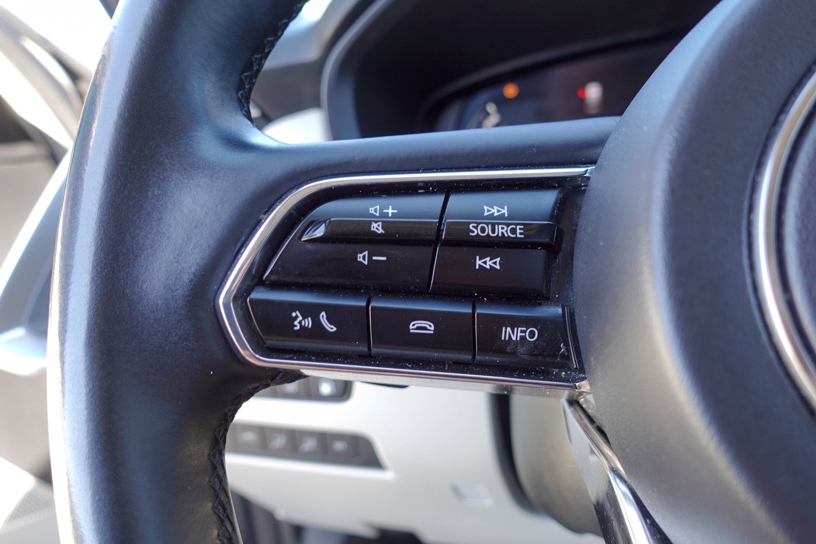 Certified 2024 MAZDA CX-90 Plug-In Hybrid w/ Premium Plus image 14