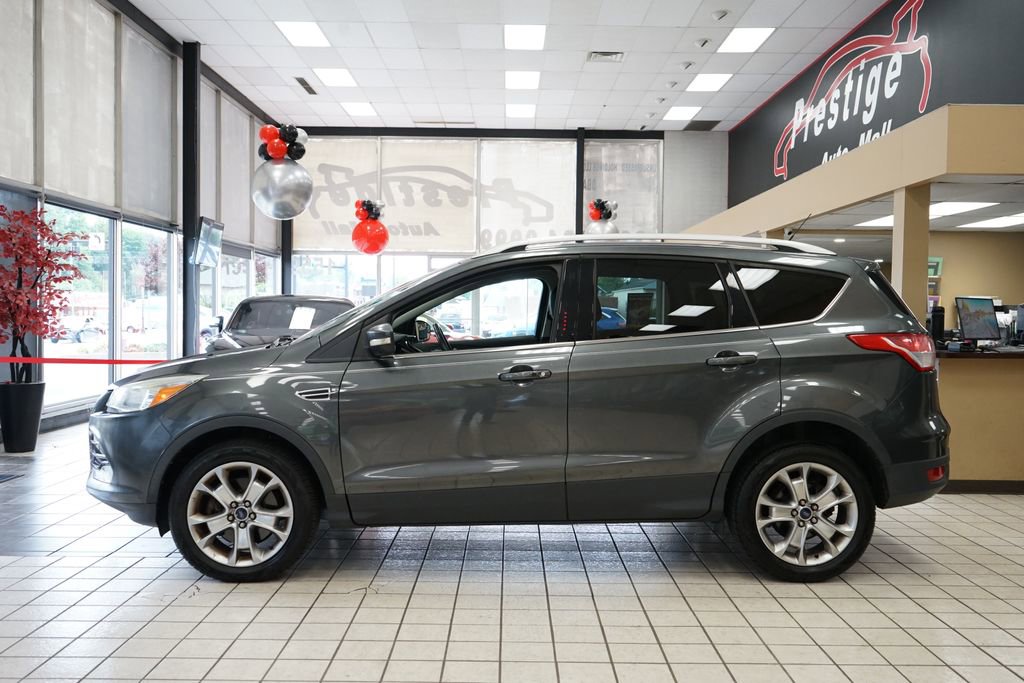 Used 2016 Ford Escape Titanium AWD/4WD image 3