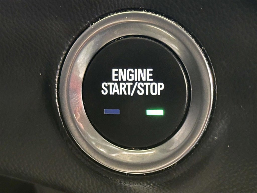 Used 2022 GMC Terrain SLE w/ Driver Convenience Package image 26