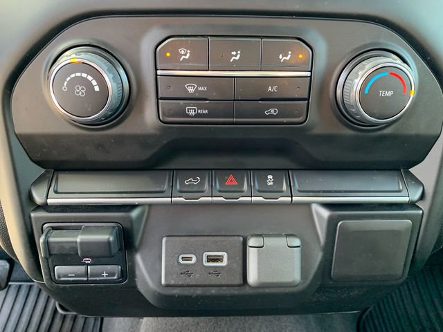 Used 2022 Chevrolet Silverado 2500 Custom w/ Custom Value Package AWD/4WD image 28