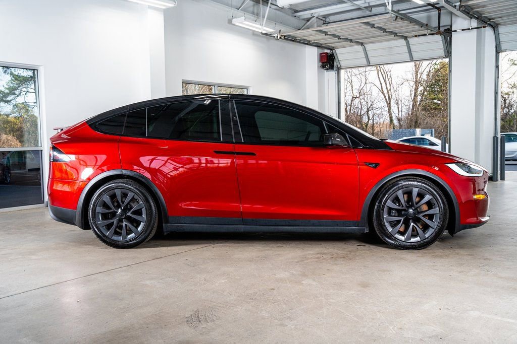 Used 2024 Tesla Model X image 5