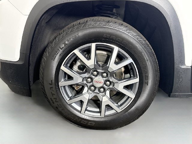 Used 2023 GMC Acadia SLT w/ Preferred Package FWD image 37