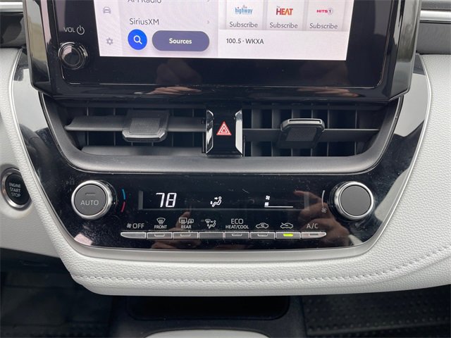 Used 2024 Toyota Corolla SE image 24